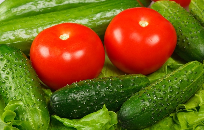 при панкреатите можно есть помидоры огурцы без термообработки?